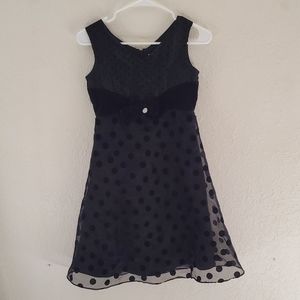 Super cute formal dress.